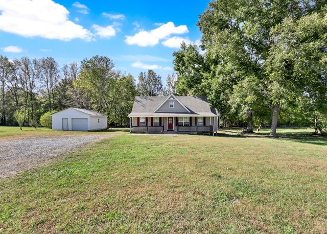 2550 Lylewood Rd, Woodlawn, TN 37191