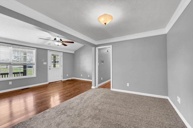 2550 Lylewood Rd, Woodlawn, TN 37191