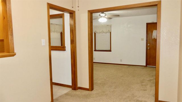 801 19th Avenue N, Texas City, TX 77590