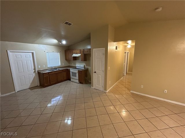 3228 Willin ST, Fort Myers, FL 33916