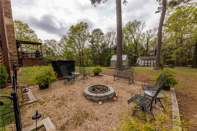 16975 Landwehr Road, Rogers, AR 72756