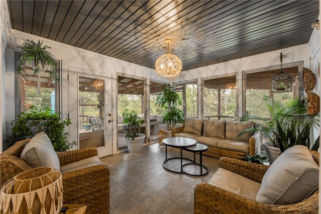 16975 Landwehr Road, Rogers, AR 72756