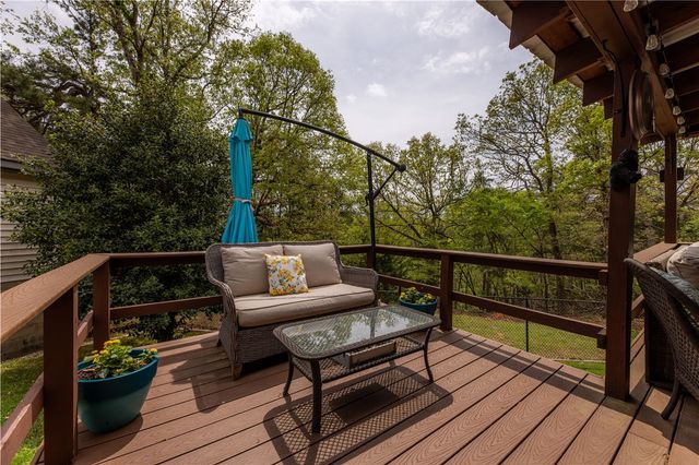 16975 Landwehr Road, Rogers, AR 72756