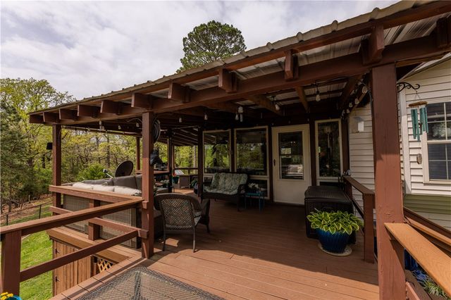 16975 Landwehr Road, Rogers, AR 72756