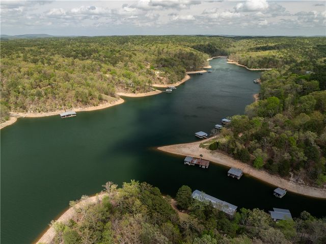 16975 Landwehr Road, Rogers, AR 72756