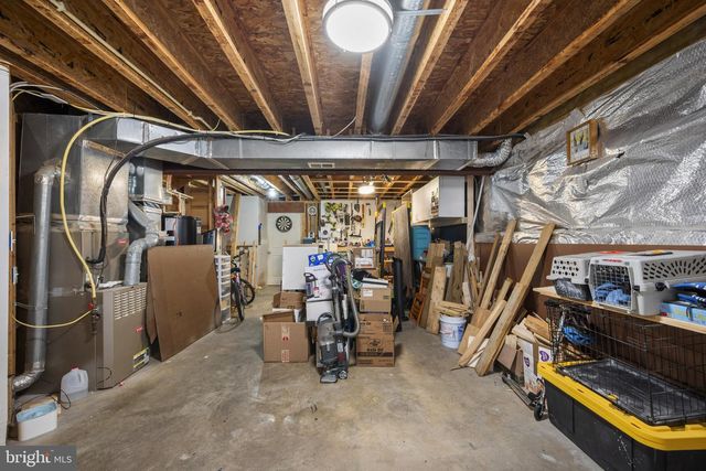 27 LITCHFIELD LN W, Martinsburg, WV 25405