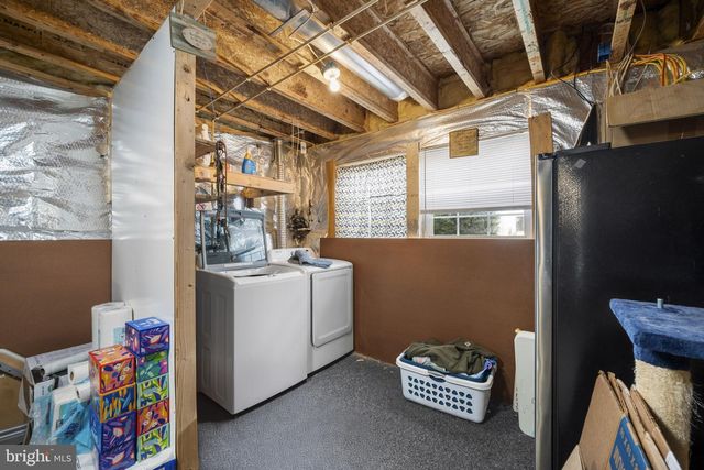 27 LITCHFIELD LN W, Martinsburg, WV 25405