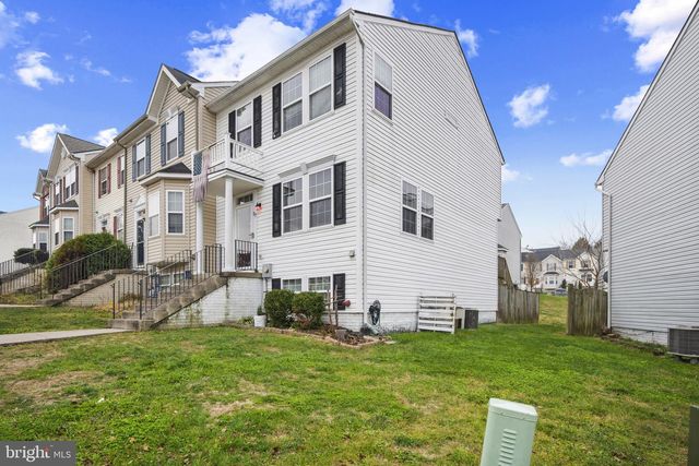 27 LITCHFIELD LN W, Martinsburg, WV 25405