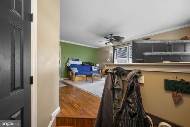 27 LITCHFIELD LN W, Martinsburg, WV 25405