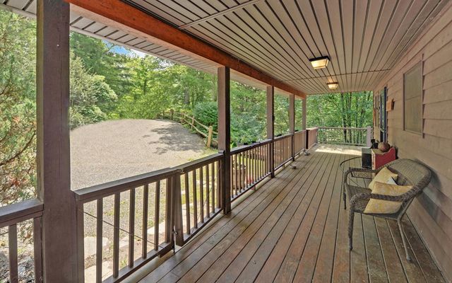 56 Waxwing Trail, Murphy, NC 28906