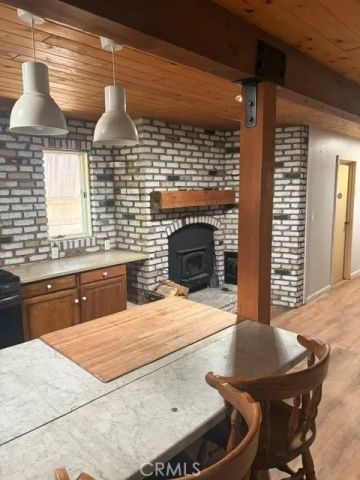 32132 West, Running Springs, CA 92382