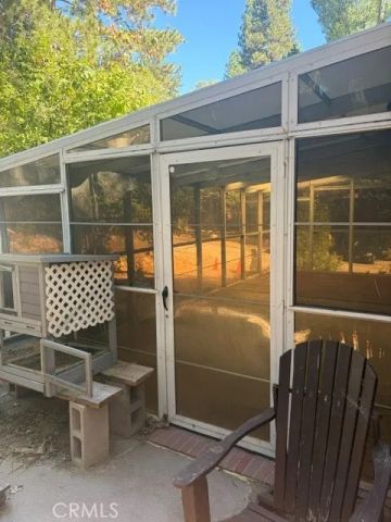 32132 West, Running Springs, CA 92382