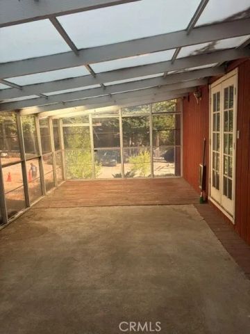32132 West, Running Springs, CA 92382