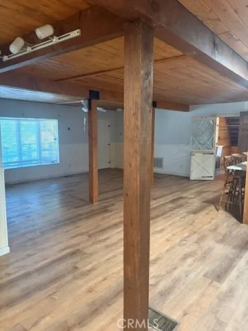 32132 West, Running Springs, CA 92382