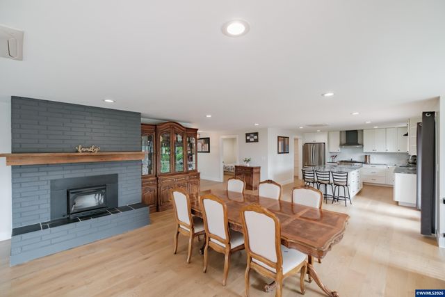 7500 Spring Valley Rd NW, Salem, OR 97304