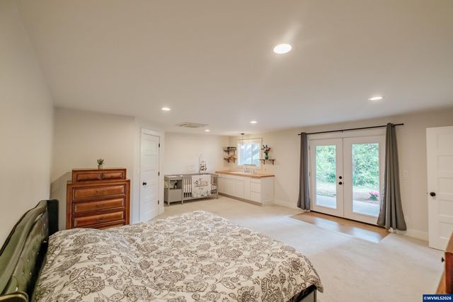 7500 Spring Valley Rd NW, Salem, OR 97304