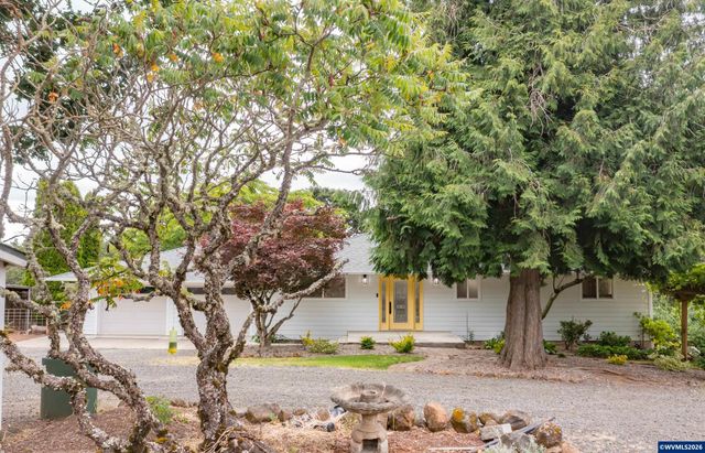 7500 Spring Valley Rd NW, Salem, OR 97304