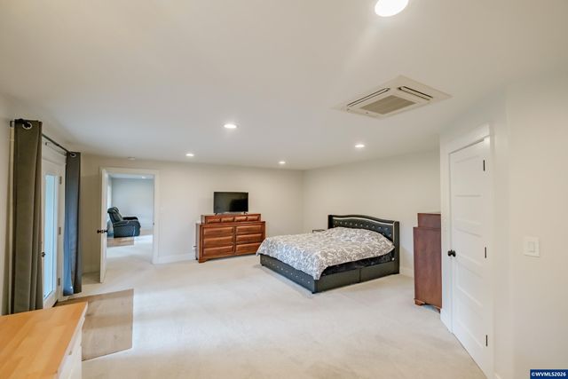 7500 Spring Valley Rd NW, Salem, OR 97304