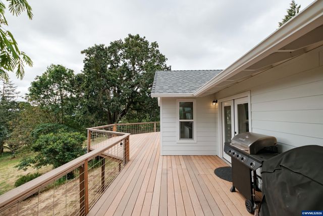 7500 Spring Valley Rd NW, Salem, OR 97304