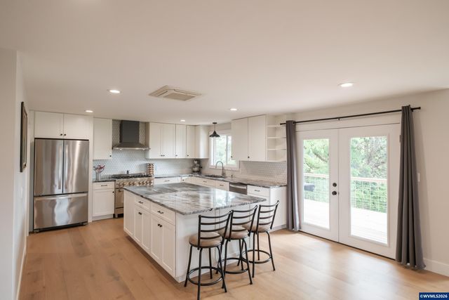 7500 Spring Valley Rd NW, Salem, OR 97304