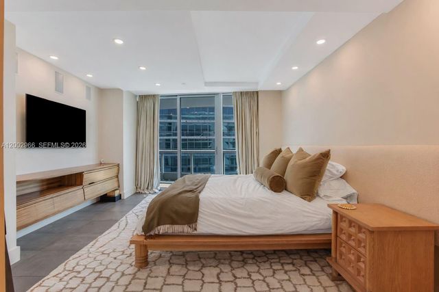 9401 Collins Ave 1004, Surfside, FL 33154