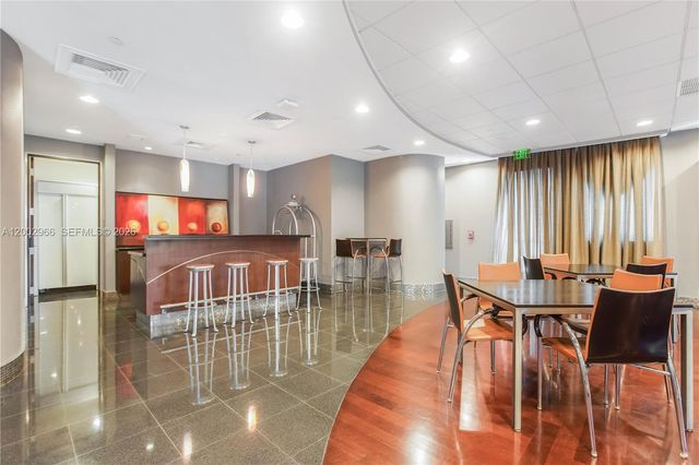 9401 Collins Ave 1004, Surfside, FL 33154