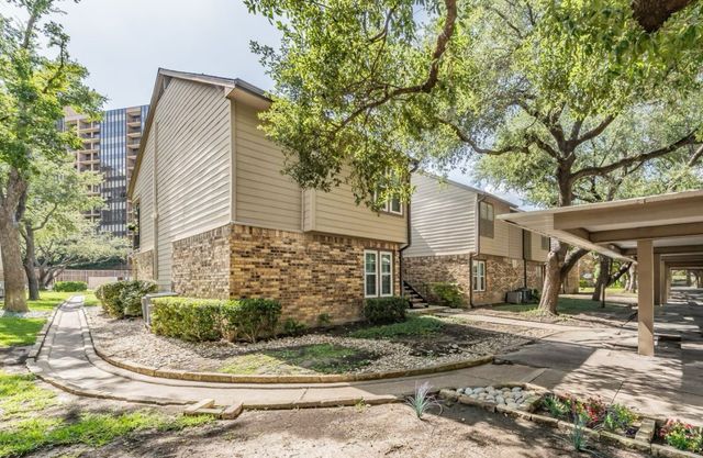 3550 Country Square Drive 109, Carrollton, TX 75006