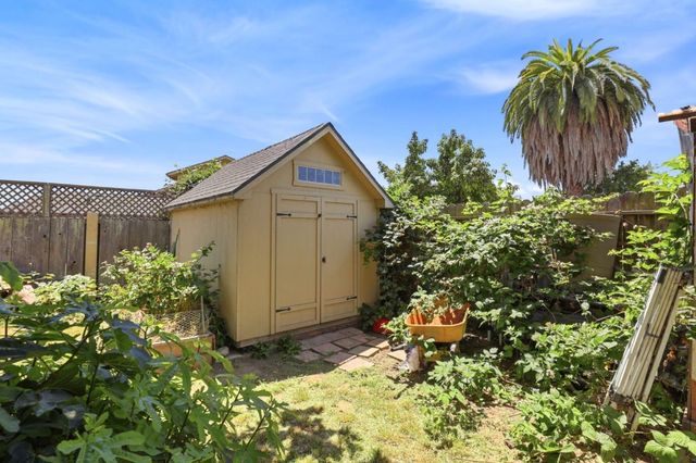 768 Lake Village Drive, Watsonville, CA 95076