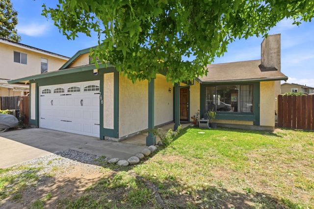 768 Lake Village Drive, Watsonville, CA 95076