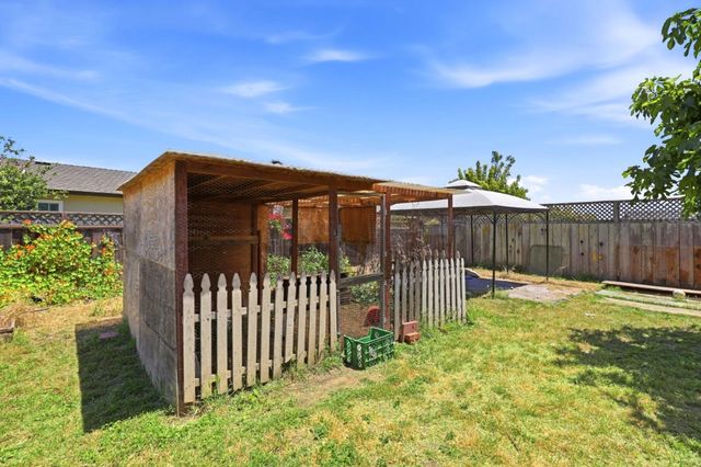 768 Lake Village Drive, Watsonville, CA 95076