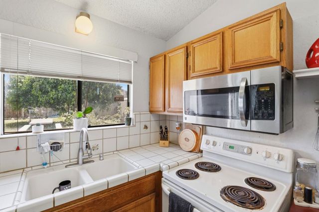 768 Lake Village Drive, Watsonville, CA 95076