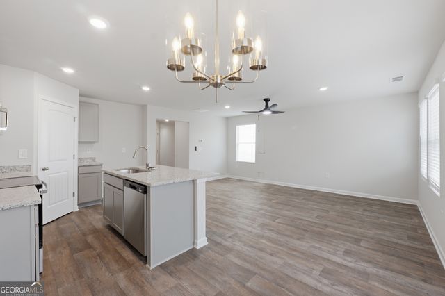 220 Norchester Avenue, Hogansville, GA 30230