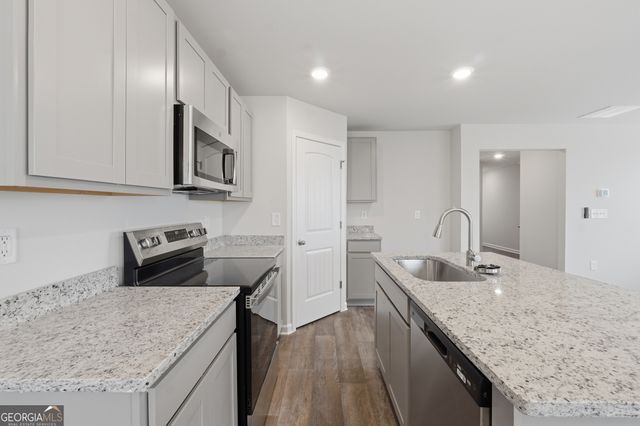 220 Norchester Avenue, Hogansville, GA 30230