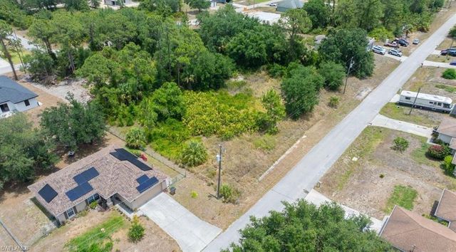 2716 52nd ST W, Lehigh Acres, FL 33971