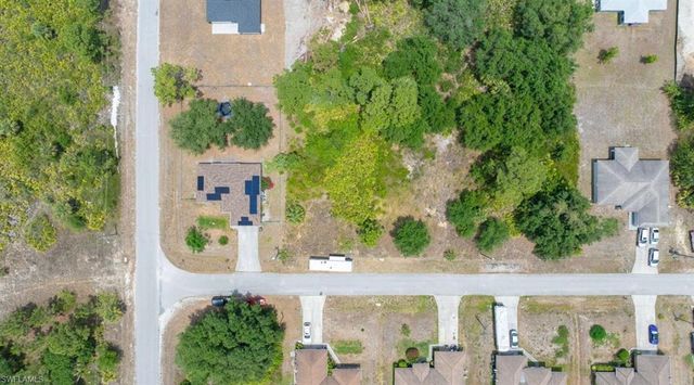 2716 52nd ST W, Lehigh Acres, FL 33971