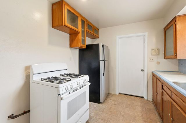 4540 Summit Way, Sacramento, CA 95820