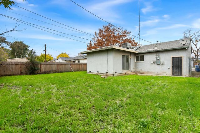 4540 Summit Way, Sacramento, CA 95820