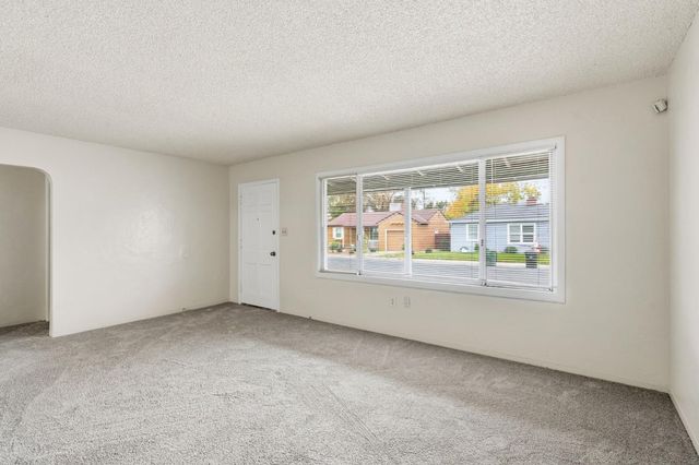 4540 Summit Way, Sacramento, CA 95820