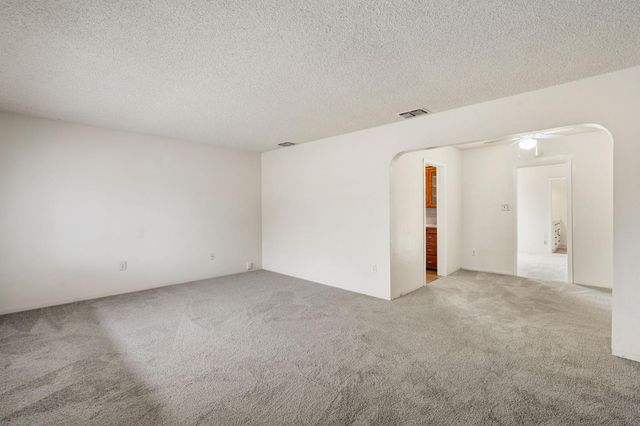 4540 Summit Way, Sacramento, CA 95820