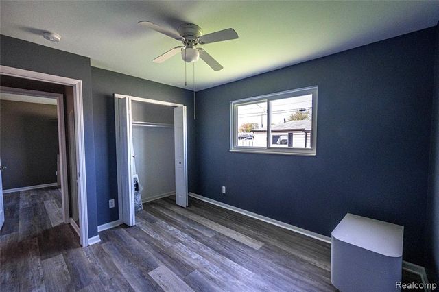 26155 Groveland Street, Madison Heights, MI 48071
