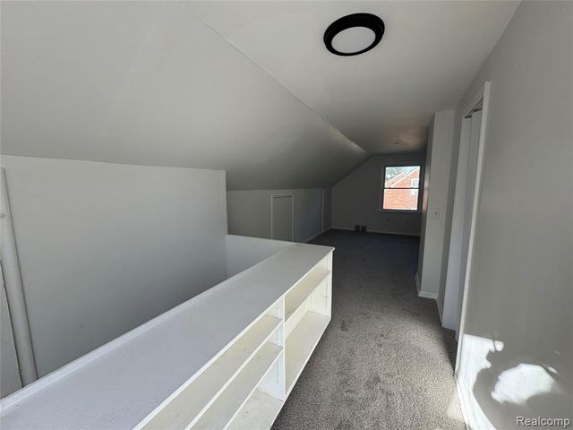10487 Duprey Street, Detroit, MI 48224