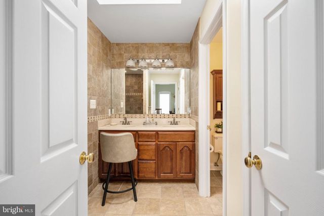 1504 AUGUSTINE AVE, Fredericksburg, VA 22401