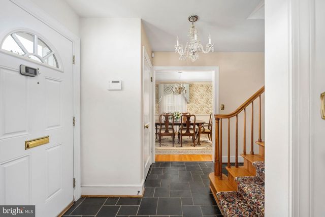 1504 AUGUSTINE AVE, Fredericksburg, VA 22401