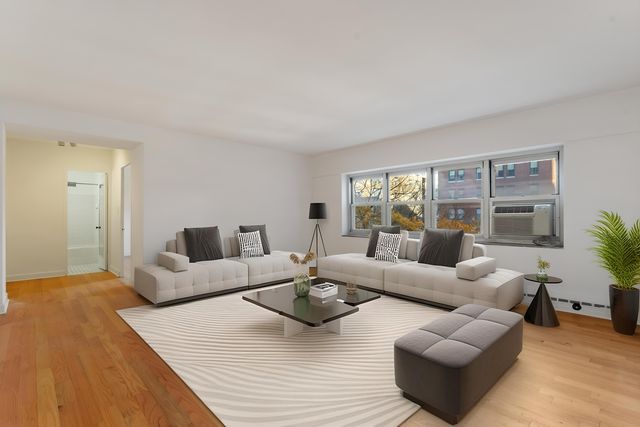 4980 N Marine Drive 532, Chicago, IL 60640