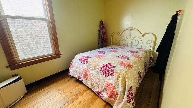 2438 S Drake Avenue, Chicago, IL 60623