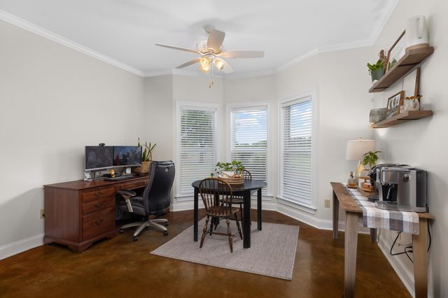 1233 DAWSON RD, Brighton, TN 38011