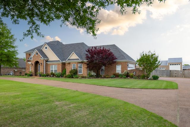 1233 DAWSON RD, Brighton, TN 38011