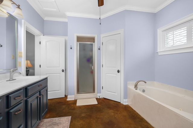 1233 DAWSON RD, Brighton, TN 38011