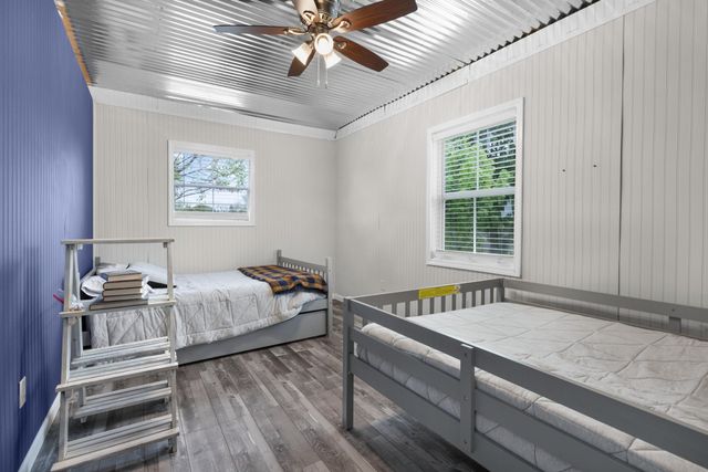 1233 DAWSON RD, Brighton, TN 38011