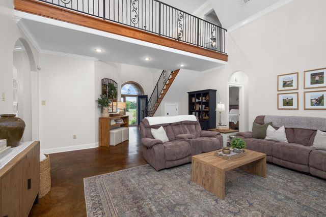 1233 DAWSON RD, Brighton, TN 38011